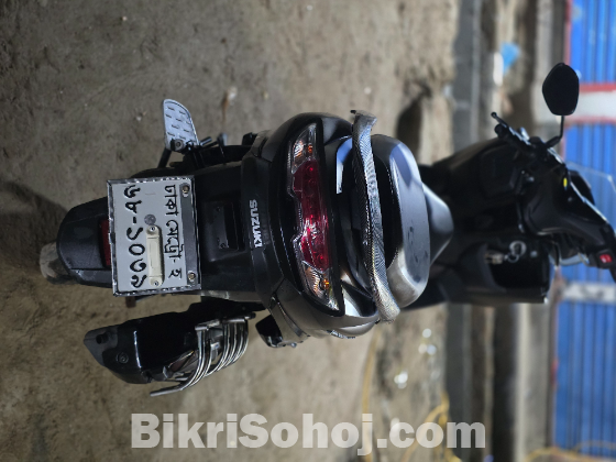 Suzuki Burgman 125